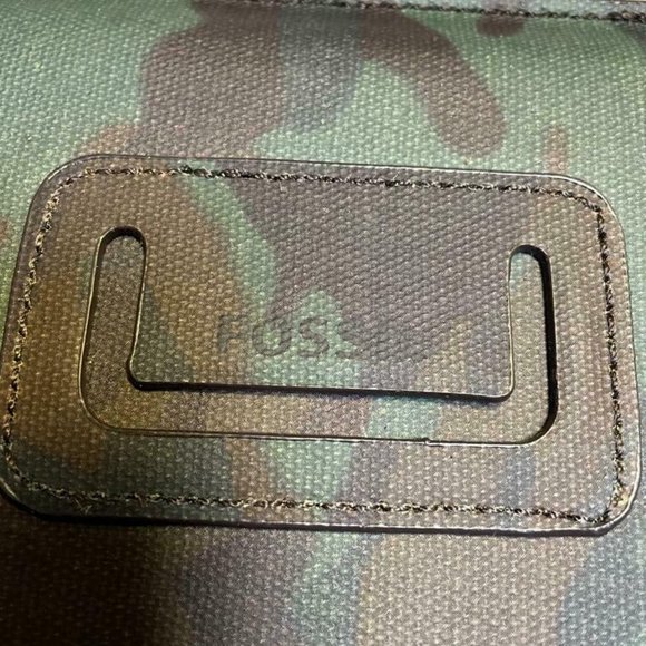Fossil Authentic Long Bunker TABLET Camo Cover GREEN SML1087346 - Picture 5 of 8